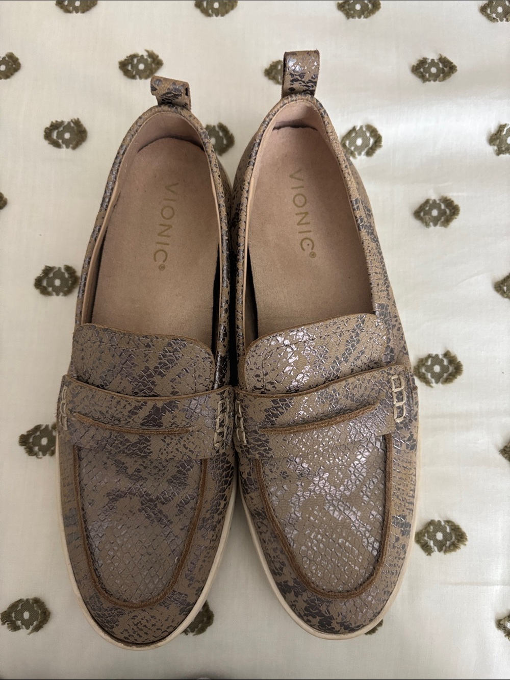 Vionic Snake Skin Slip on Loafer